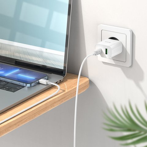 Мережевий зарядний пристрій Hoco C80A Plus, 20 Вт, Power Delivery (PD), білий, з кабелем Lightning для Apple, 2 порта, #6931474779892 Прев'ю 2